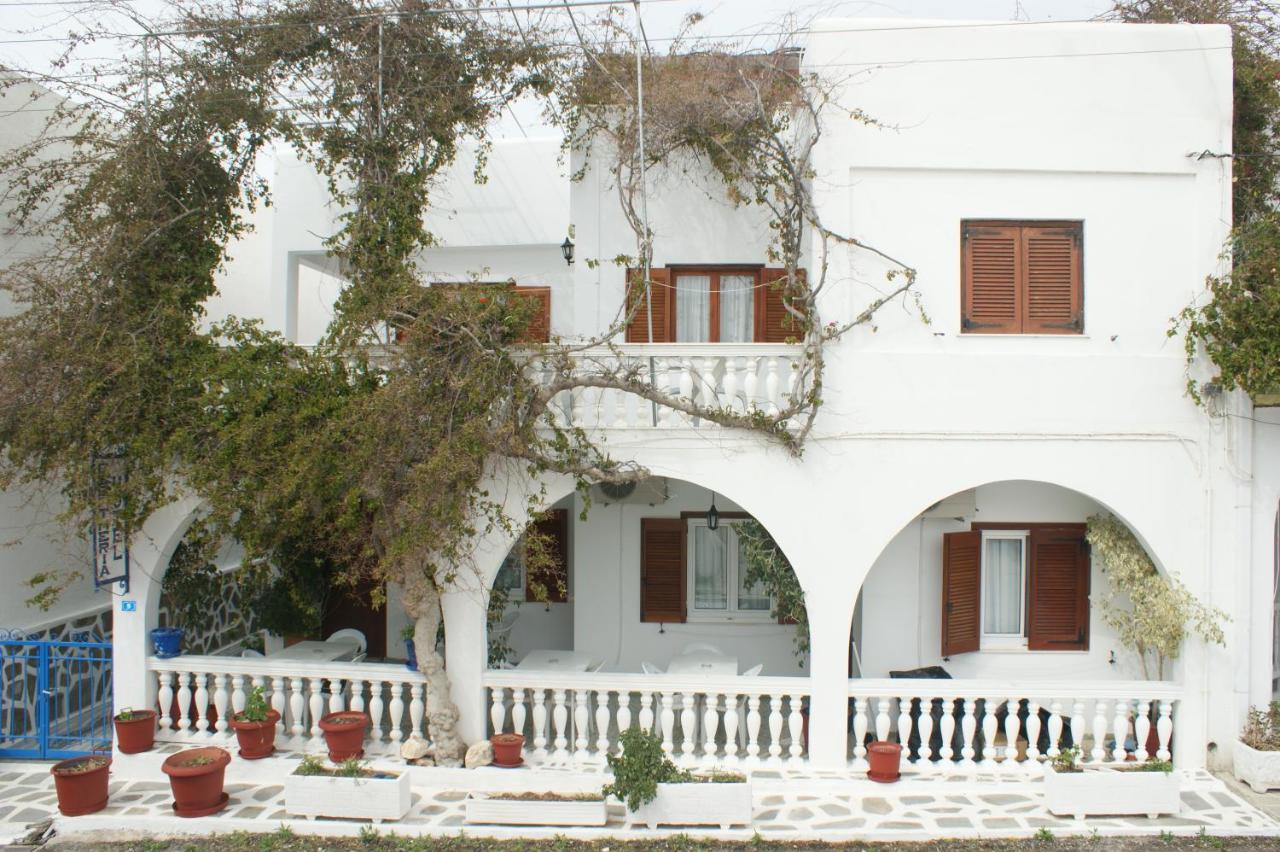 Hotel Eleftheria Parikia  Exterior photo